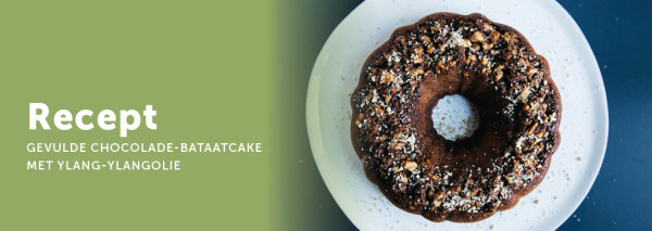 Recept: Gevulde chocolade-bataatcake met ylang-ylangolie